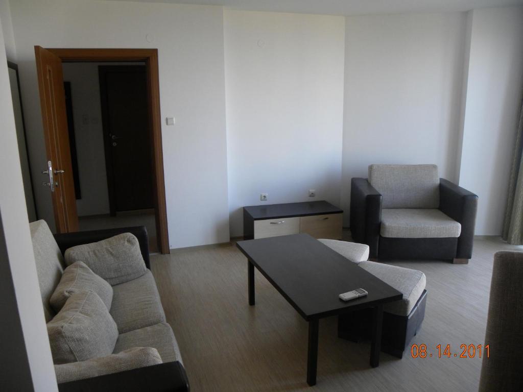 Apartcomplex New Tawn Обзор Стая снимка